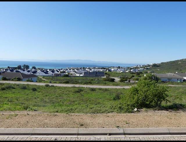 LAND FOR SALE IN HARBOUR LIGHTS